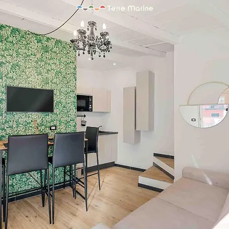 Incanto, Terremarine Apartment